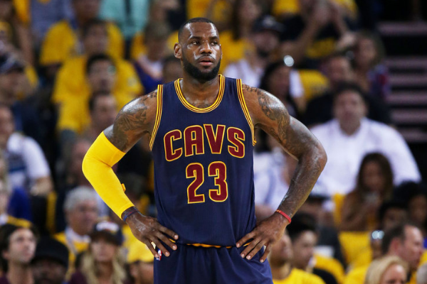 01年nba总决赛科比下半场零封艾弗森是第几场