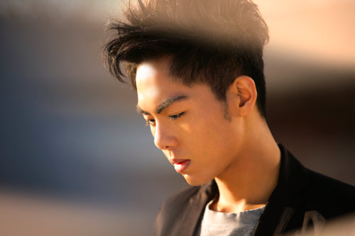 孙子涵《一千个分手的理由》向歌神致敬