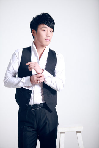 赵鑫黄勇《好兄弟》官方mv 千呼万唤始出来