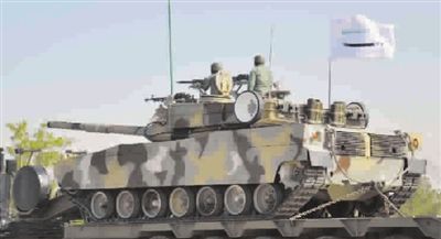 伊朗展示自主研发佐勒菲卡尔-3坦克 似M1系列