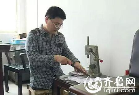 励志!29岁小伙高位截瘫考进山东省人社厅(图)