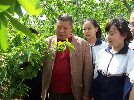 邢台广宗县举行王胜同志先进事迹报告会