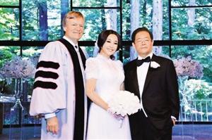 刘晓庆婚后庆生 丈夫精心安排送惊喜(图)