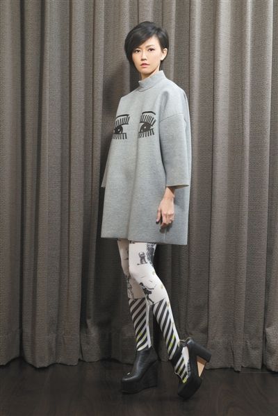 孙燕姿：我也想晒宝宝 但更需要保护