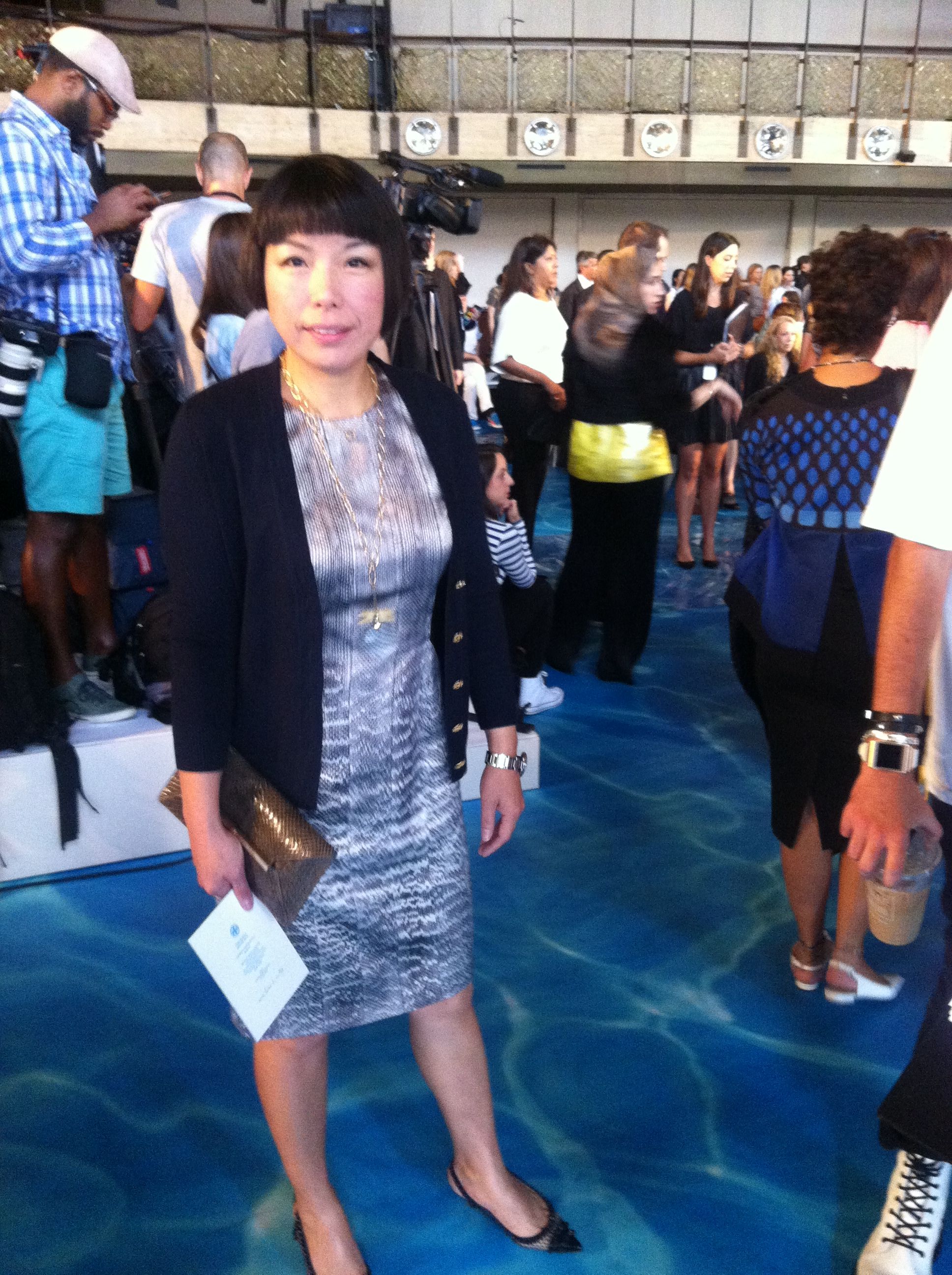 Tory Burch 秀唐嫣公主风艳压郭采洁 中美女魔