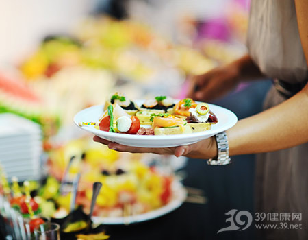 自助餐如何吃得够本又不胖