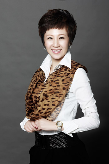 <em>周思敏</em>做客云南大理 360°全方位解读<em>女性魅力</em>