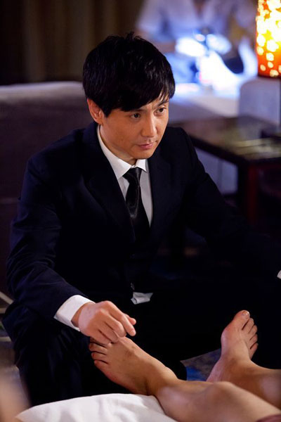 沈腾新剧热播 《人见人爱》 延伸郝建系列