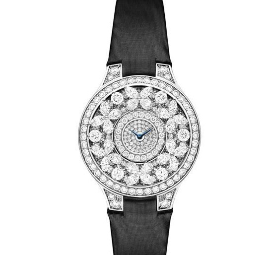 迷人的创意工艺 格拉夫推出蝴蝶珠宝女士腕表