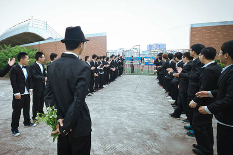 组图:这才是理科班毕业照