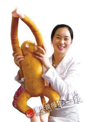 女老师面不改色讲解性知识 