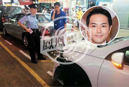 港星萧正楠开车载女友出行与小巴相撞(图)