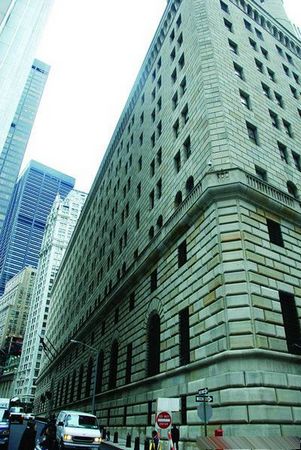 这里就是纽约联邦储备银行办公楼