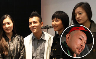 陈冠希潮店展示新品 日本情色摄影师米原康正助阵[高清大图]
