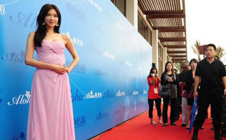 林志玲代言楼盘活动 称将拥有海景别墅