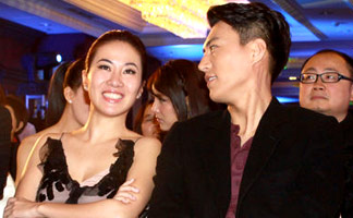 [高清]叶璇透视装亮相 美女制片人再推新作