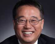 李炜