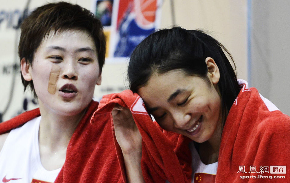亚锦赛-中国女篮97-36印度 女科比纪妍妍16分