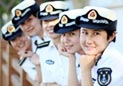 中国海军首批新疆籍维吾尔族女学员军校写真