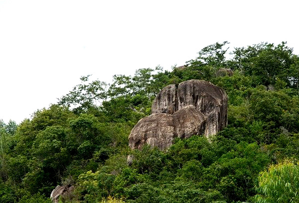 乐东--西山岭旅游景区