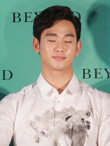 粗糙爆痘 拯救男士熬夜问题肌肤