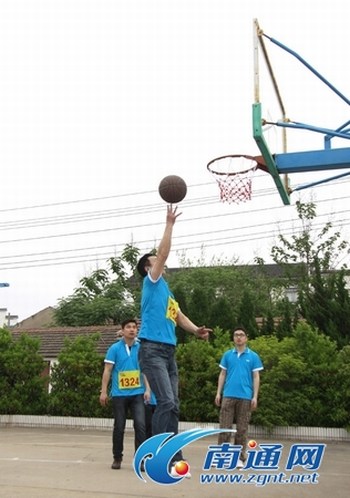 南通市政务中心举办第二届职工运动会