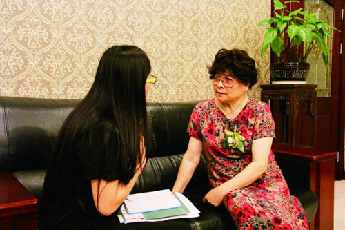 主持人收入排名_上海电台主持人收入