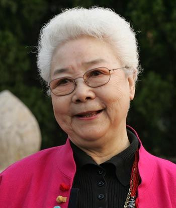 表演艺术家<em>白毛女</em><em>田华</em>生平简介_娱乐频道_凤