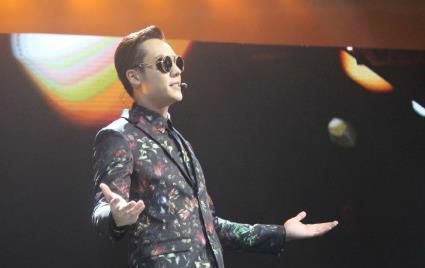 2014金鹰节颁奖晚会完整版 李易峰闪耀上台乔