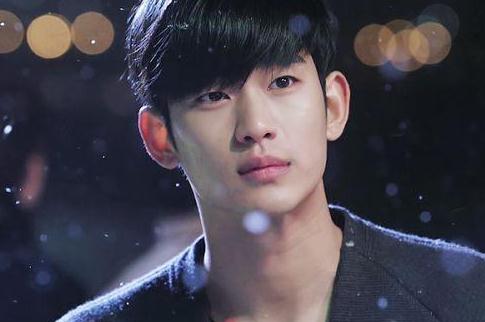  金秀贤 发福具 传染 性  全智贤中枪发胖惨不忍睹