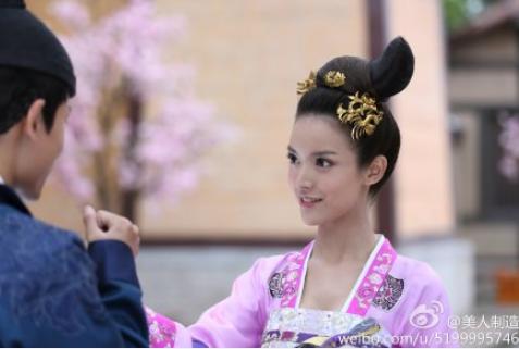 金世佳杨蓉吻戏片段回顾 美人制造27集预告抢