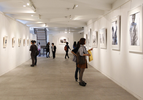 "行走·发现"2013年北京电影学院摄影学院作品展图片