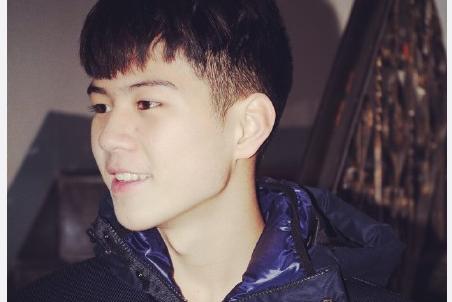 变形计杨桐的女朋友正面照揭秘 杨桐李宏毅家庭资料背景对比_厦门频道_凤凰网