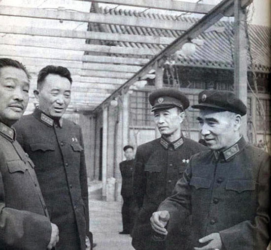 林彪提军队讲政治起因1960年一起军人强奸案