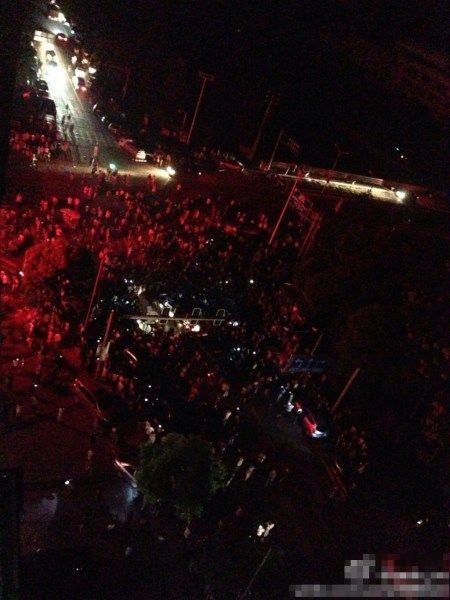 宁波电视台记者疑因报道问题遭余姚民众围堵