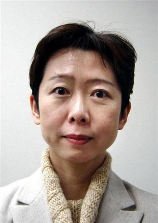 图为日本新任首相秘书官山田真贵子。