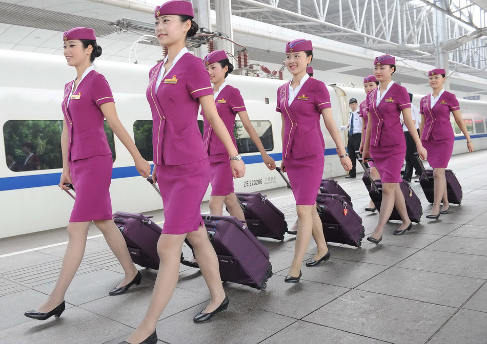 高清组图:重庆动姐换新装