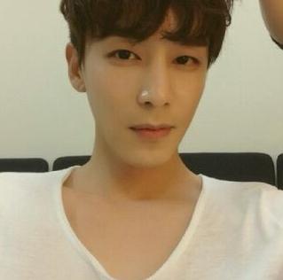 我的秘密饭店7集幕后搞笑自拍 真理翰刘仁娜卖