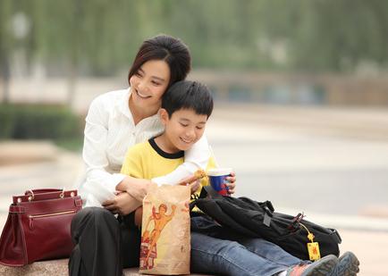 憨妻的都市日记27集剧情预告:两男一女3P爱情