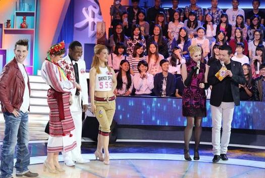 《Hello中国》综艺强势回归:俄罗斯美女现场大