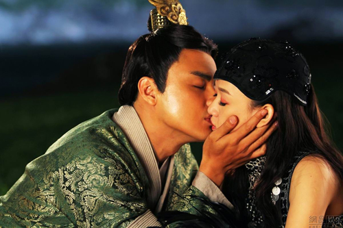 陈乔恩明道演《<em>王的女人</em>》 <em>讲</em>刘邦项羽爱情_陕