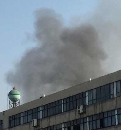 武汉49中发生火灾 一千多学生安全撤离