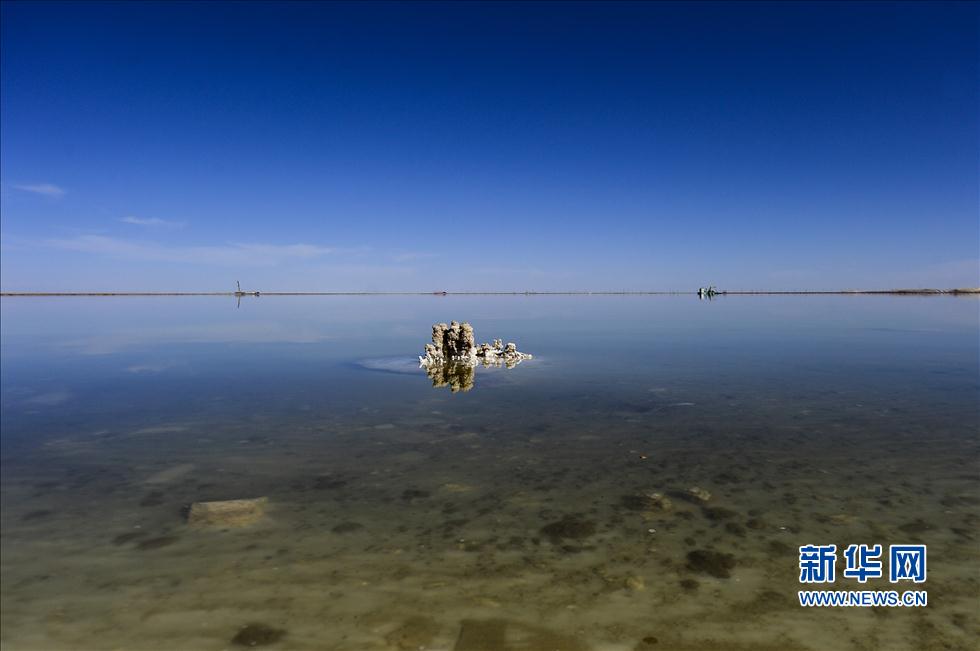中国最大的盐湖_中国死海—新疆盐湖_盐湖死海