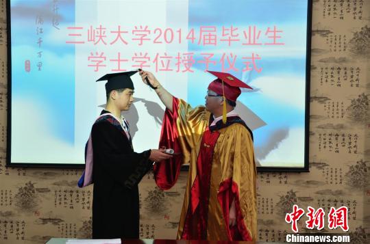 成语窝行牛什么_成语故事图片(3)