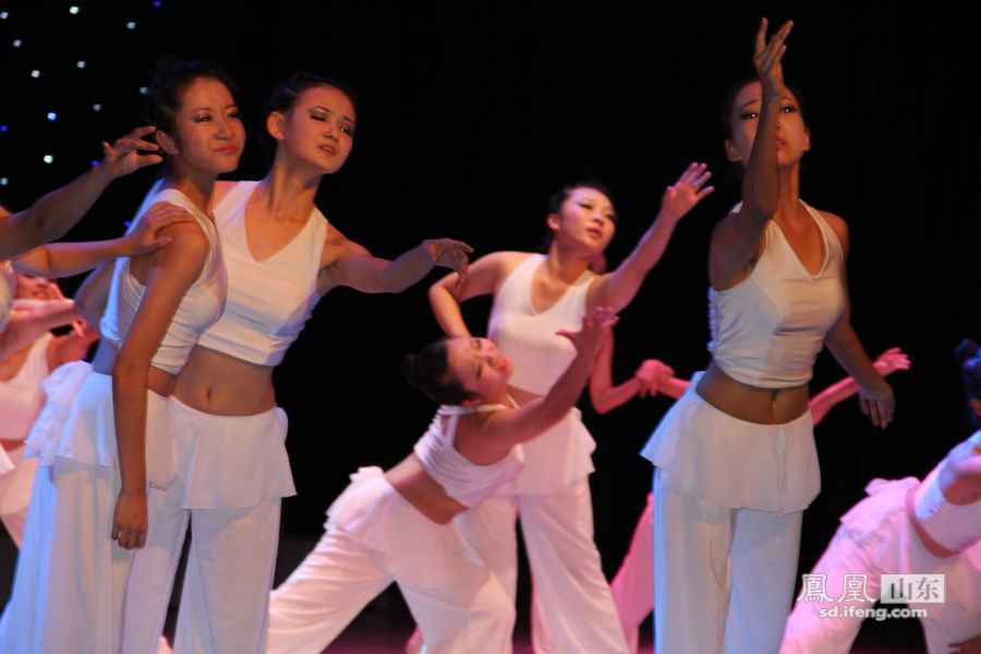 济南第一届学生社团大赛才艺展示:激发梦想 秀