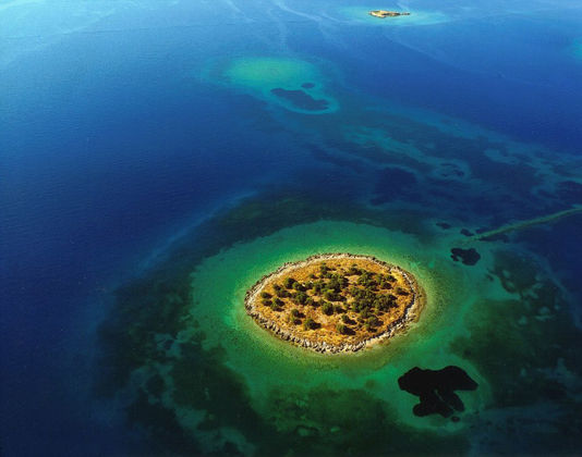 全球多座私人岛屿开卖 从此面朝大海