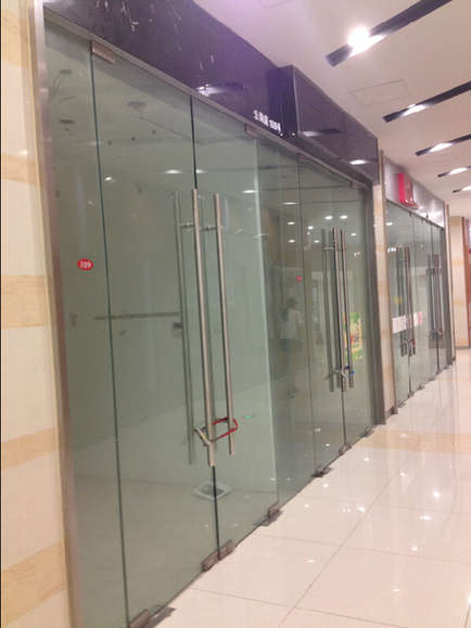 层商铺空铺率超8成苏果超市后会无期 东城汇业