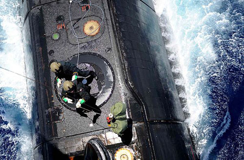 美国华媒:中国不必惧怕孤立 应抛二流国家心态