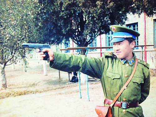 张晓光:辽宁黑山县小山沟走出来的航天员(图)