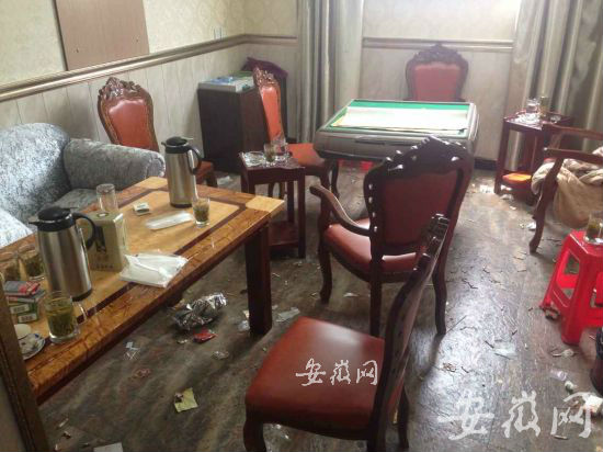 合肥紫藤咖啡会所内涉嫌聚众赌博被举报